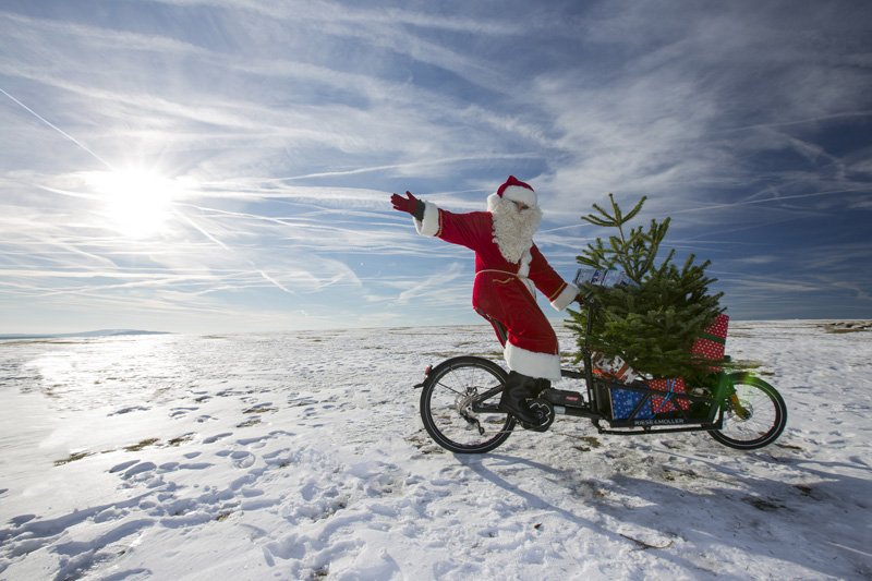 Et Si Le Pere Noel Se Deplacait A Velo Bee Cycle