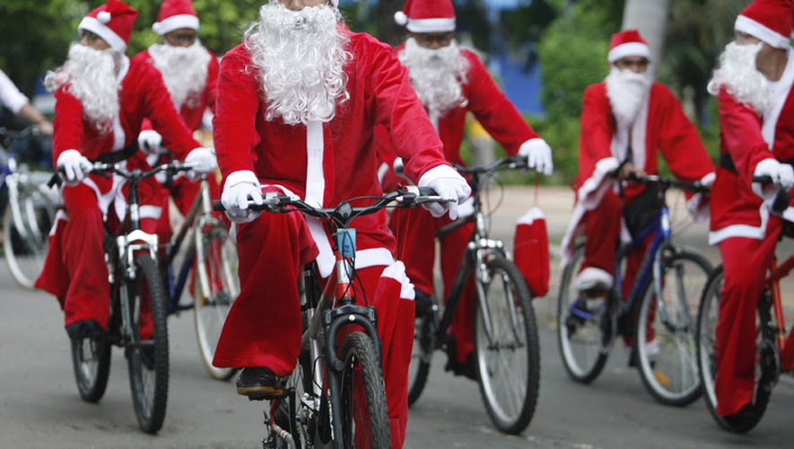 Et Si Le Pere Noel Se Deplacait A Velo Bee Cycle